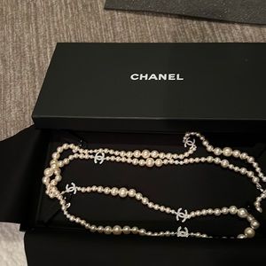 Chanel Pearl necklace